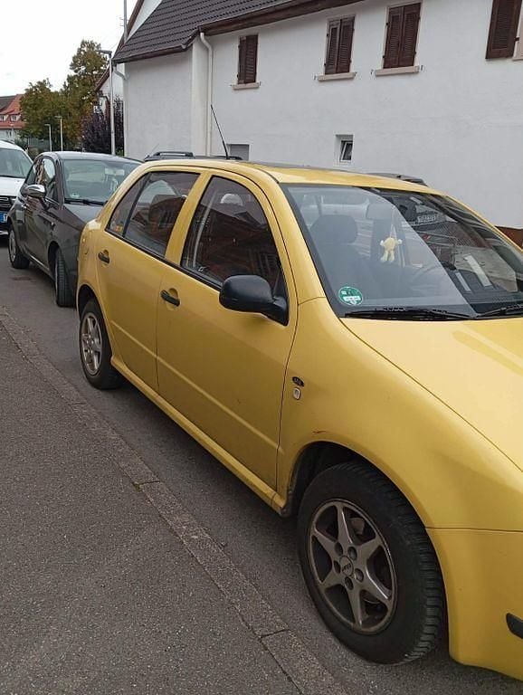 Gebraucht Skoda Fabia Ambiente 75 PS (55 kW) 2004 Gelb Limousine