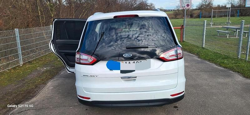Gebraucht Ford Galaxy 150 PS (110 kW) 2016 Weiß Van / Kleinbus
