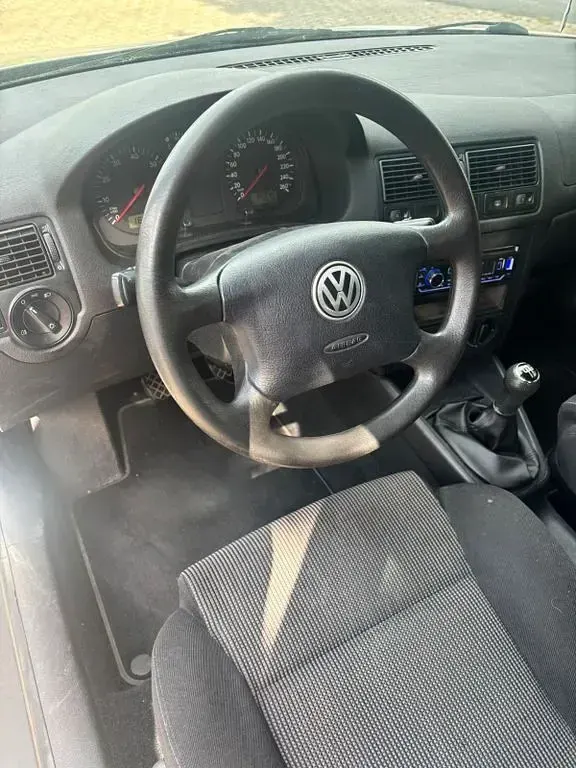 Gebraucht VW Golf III Basis 101 PS (74 kW) 1998 Silber Limousine
