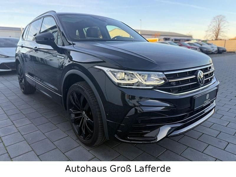 Schwarz Gebraucht 2022 VW Tiguan Allspace Style SUV | 35.990 € (Fairer Preis) - Bild 1/4