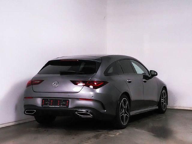 Gebraucht 2024 Mercedes CLA200 Shooting Brake AMG line Kombi | 33.860 € (Fairer Preis) - Bild 1/4