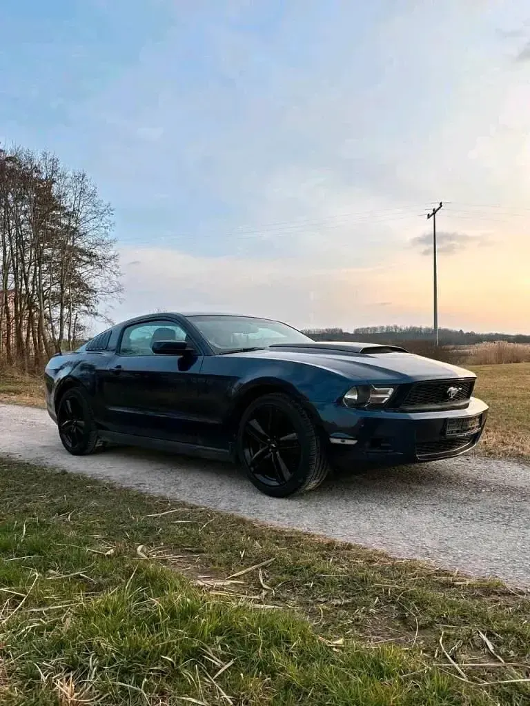 Gebraucht Ford Mustang 309 PS (227 kW) 2012 Blau Coupé