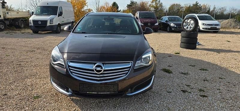 Braun Gebraucht 2014 Opel Insignia Sport Kombi | 4.999 € (Superpreis) - Bild 1/4