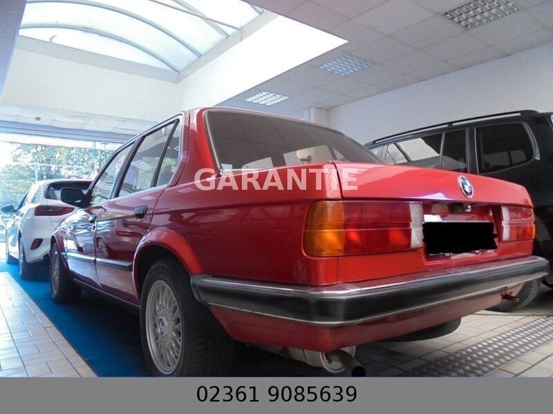 Gebraucht BMW 316 90 PS (66 kW) 1987 Rot Limousine