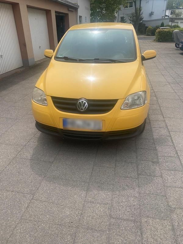 Usata VW Fox 54 CV (39 kW) 2007 Giallo Utilitaria