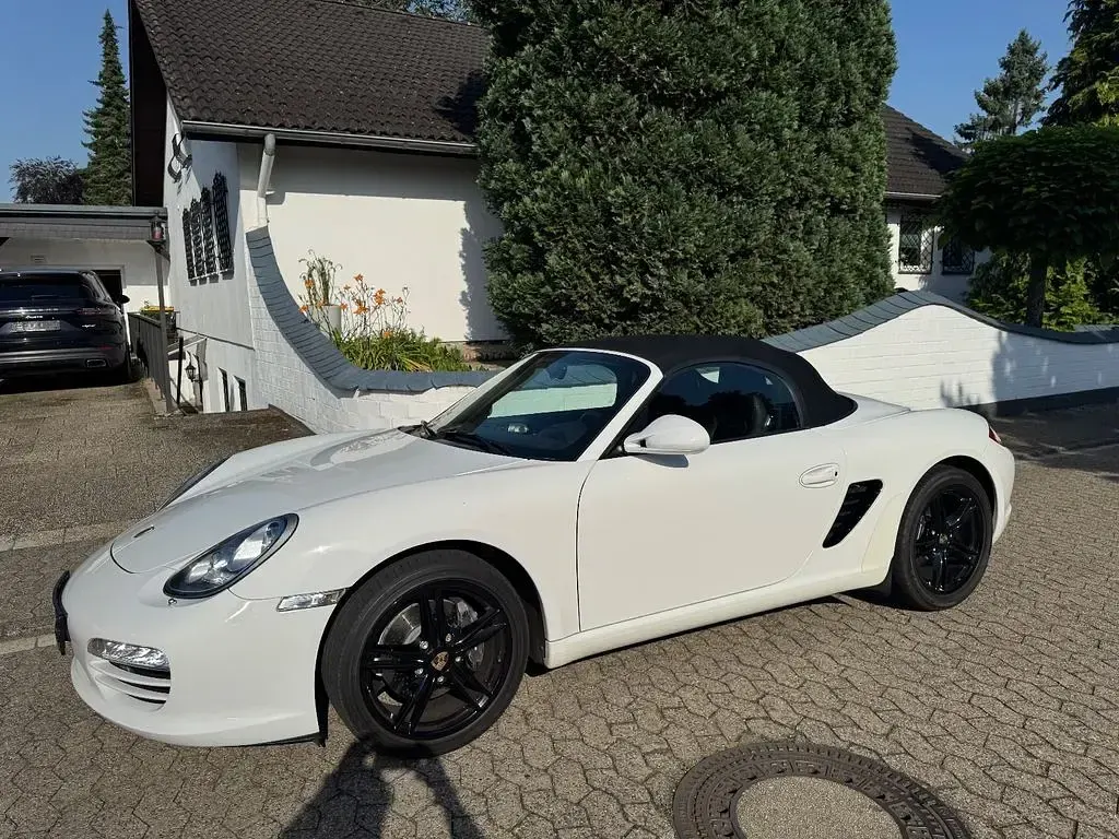 Gebraucht Porsche Boxster 256 PS (188 kW) 2011 Carraraweiss Cabrio