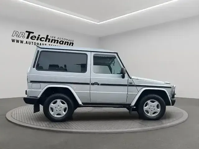 Gebraucht Mercedes G320 211 PS (155 kW) 1994 Silber SUV