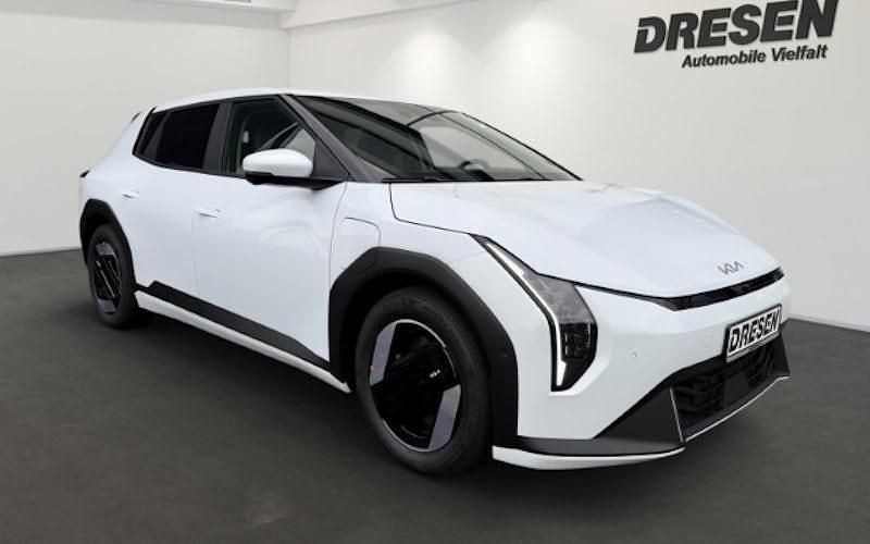 Neu Kia EV4 Earth 150 kW (204 PS) 2025 Weiß Kleinwagen