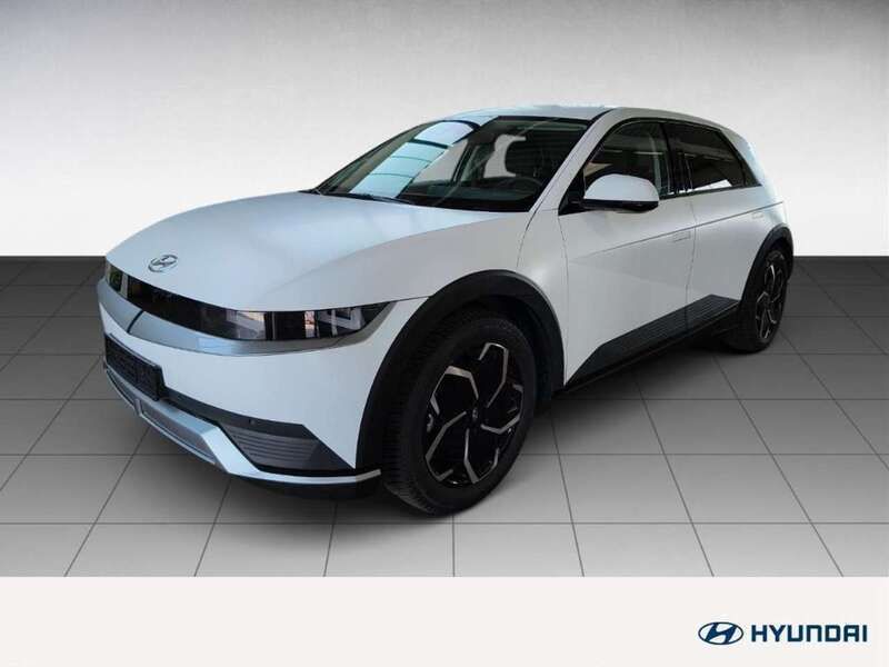 Atlas white matt / matt Gebraucht 2024 Hyundai Ioniq 5 Techniq SUV | 39.980 € (Guter Preis) - Bild 1/4