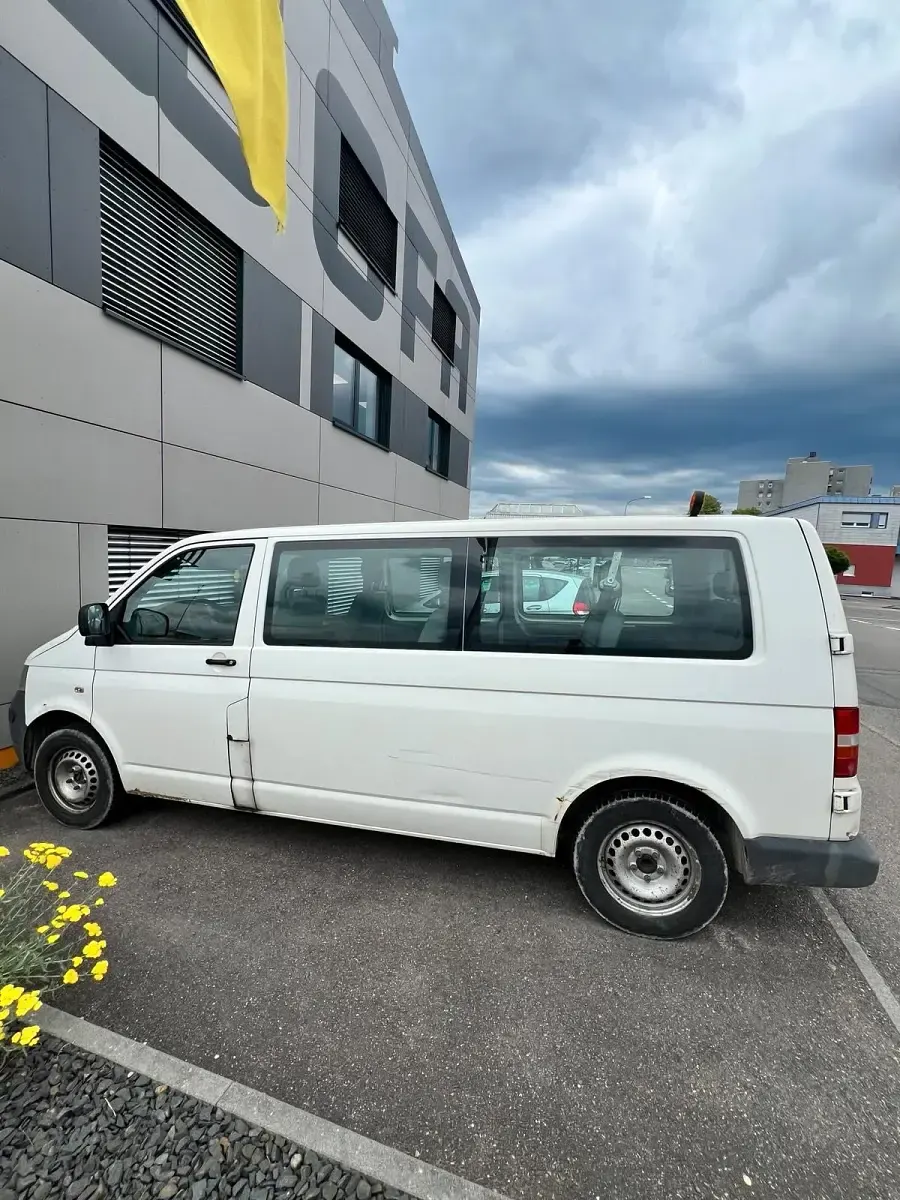 Gebraucht VW Transporter 90 PS (66 kW) 2009 Weiß Van