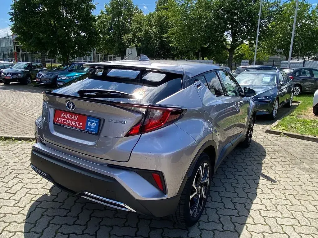 Gebraucht Toyota C-HR Team 184 PS (135 kW) 2021 Grün SUV
