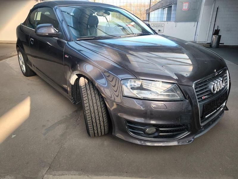 Gebraucht Audi A3 Cabriolet S-Line 105 PS (77 kW) 2010 Grau Cabrio