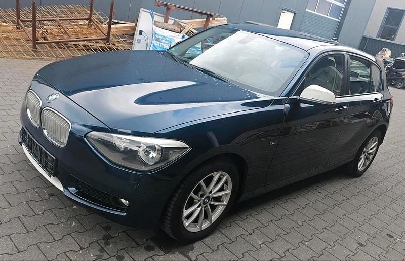 Gebraucht BMW 116 136 PS (100 kW) 2012 Blau Kleinwagen