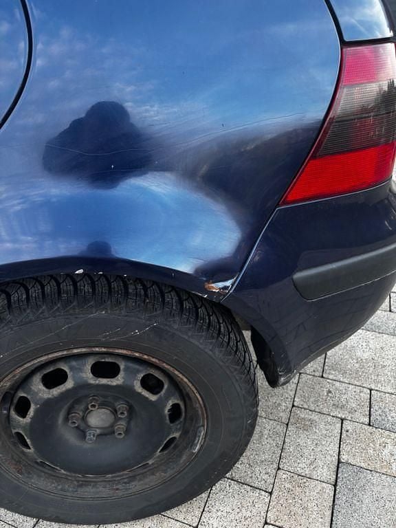 Gebraucht VW Golf IV 101 PS (74 kW) 2002 Blau Limousine