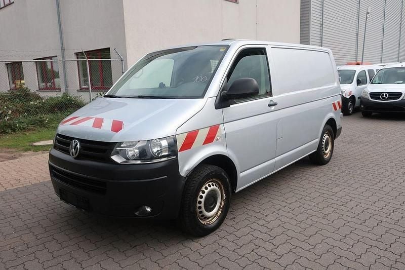 Silber Gebraucht 2014 VW T5 Van | 11.900 € (Superpreis) - Bild 1/4