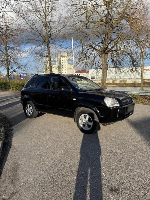 Gebraucht Hyundai Tucson 141 PS (103 kW) 2008 Schwarz SUV