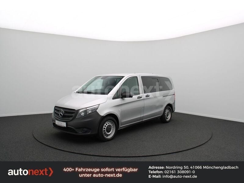 Brillantsilber Gebraucht 2020 Mercedes Vito Van / Kleinbus | 26.168 € (Guter Preis) - Bild 1/4