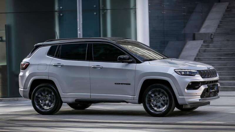 Silber Gebraucht 2022 Jeep Compass SUV | 32.500 € (Teuer) - Bild 1/4