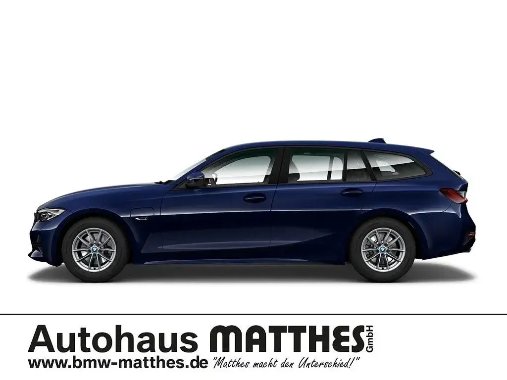 Gebraucht BMW 320e Shadowline 163 PS (119 kW) 2022 Blau Kombi