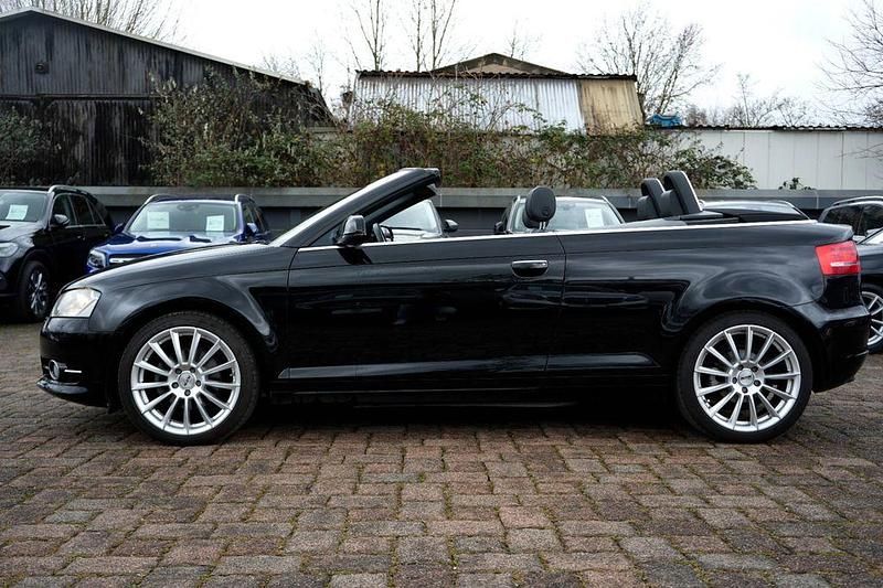 Gebraucht Audi A3 Cabriolet Ambition 125 PS (91 kW) 2013 Schwarz Cabrio