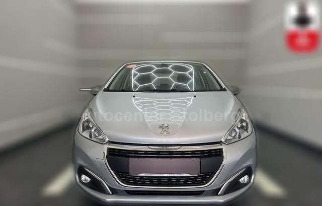 Grau metallic Gebraucht 2017 Peugeot 208 Allure Kleinwagen | 11.080 € (Etwas zu teuer) - Bild 1/3