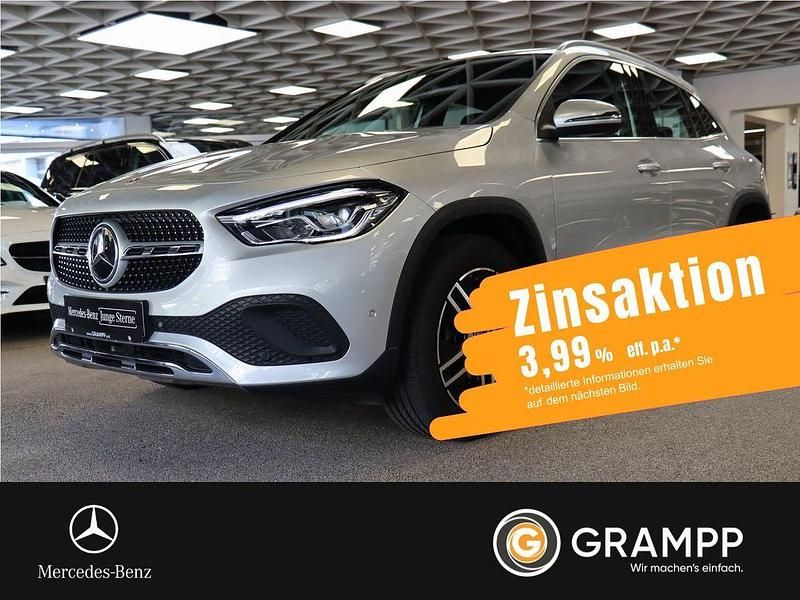 Iridiumsilber Gebraucht 2022 Mercedes GLA180 Business SUV | 34.650 € (Fairer Preis) - Bild 1/4