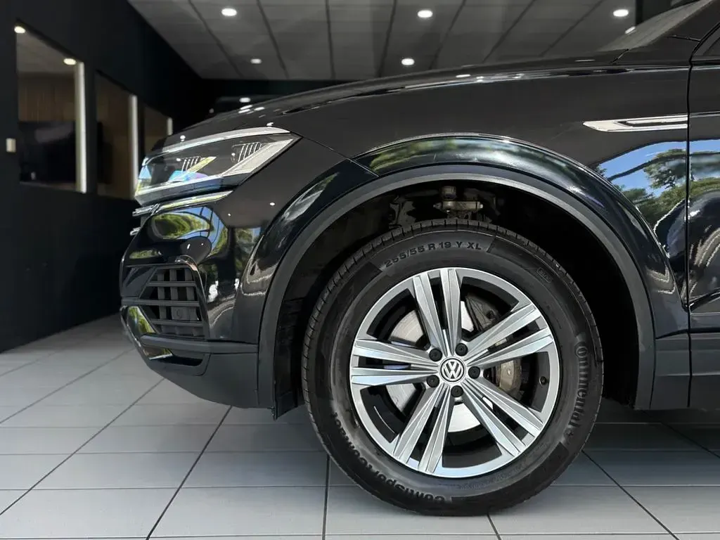 Gebraucht VW Touareg 286 PS (210 kW) 2019 Schwarz SUV