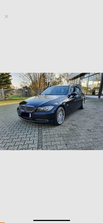 Schwarz Gebraucht 2007 BMW 330 Sport Line Kombi | 6.490 € (Fairer Preis) - Bild 1/4