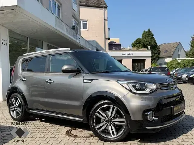 Gebraucht Kia Soul Spirit 132 PS (97 kW) 2018 Silber SUV