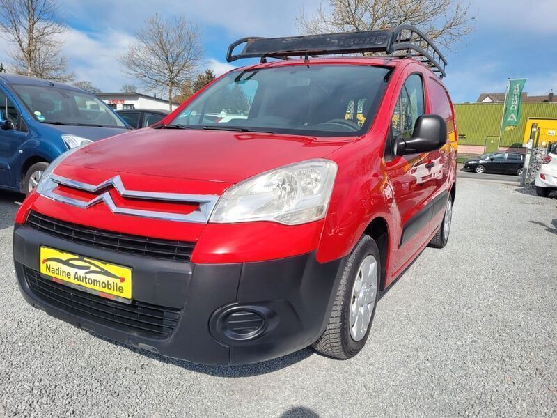 Rot Gebraucht 2010 Citroën Berlingo Van / Kleinbus | 4.500 € (Guter Preis) - Bild 1/4