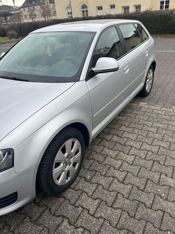 Gebraucht Audi A3 Ambiente 125 PS (91 kW) 2008 Silber Kleinwagen