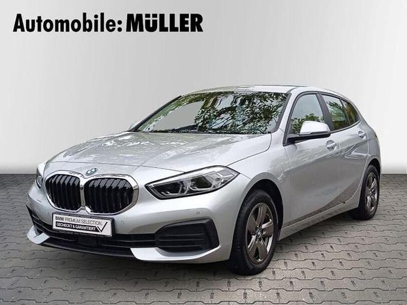 Gebraucht BMW 118 Advantage 150 PS (110 kW) 2021 Silber Kleinwagen