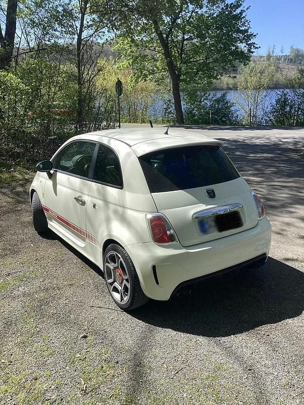 Second-hand Abarth 500 Esseesse 160 CP (117 kW) 2011 Alb Berlinǎ
