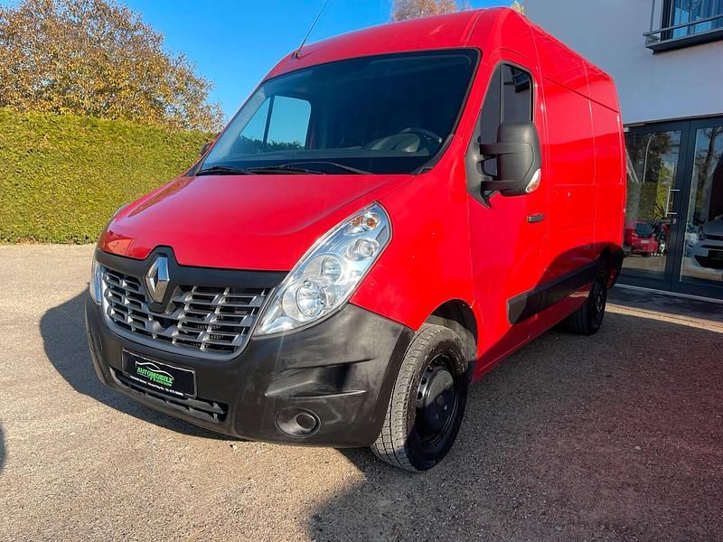 Gebraucht Renault Master 146 PS (107 kW) 2018 Rot Van / Kleinbus