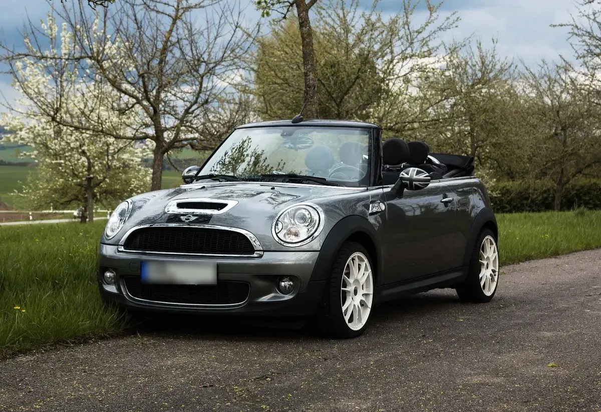 Gebraucht Mini Cooper S Cabriolet 260 PS (191 kW) 2009 Grau Cabrio