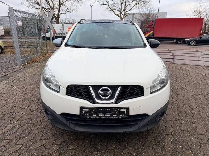 Gebraucht Nissan Qashqai 360º 131 PS (96 kW) 2013 Weiß SUV