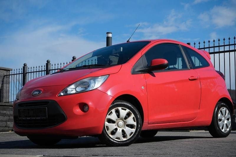 Gebraucht Ford Ka Champions Edition 69 PS (50 kW) 2012 Rot Kleinwagen
