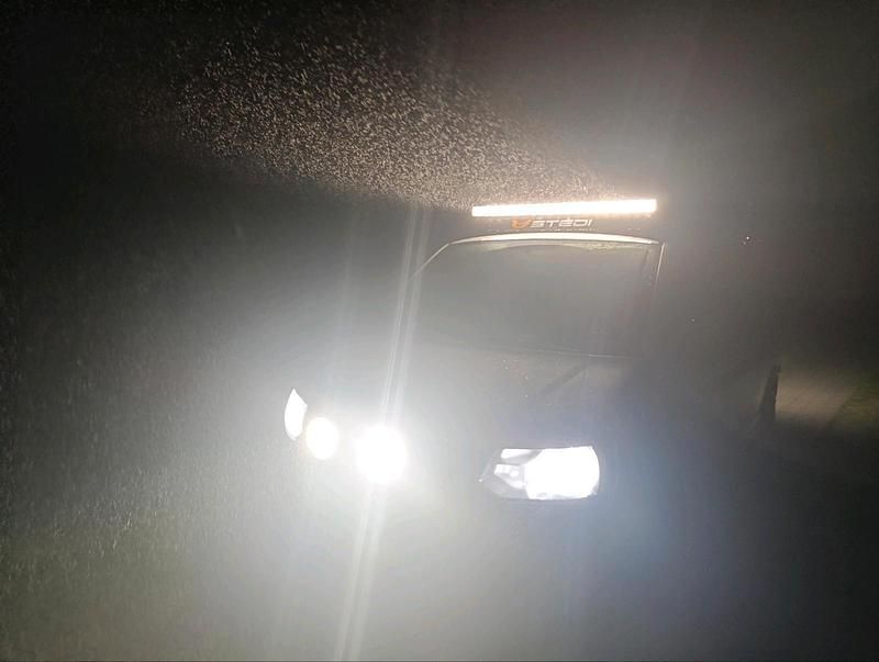 Gebraucht VW Transporter 103 PS (75 kW) 2014 Weiß Van