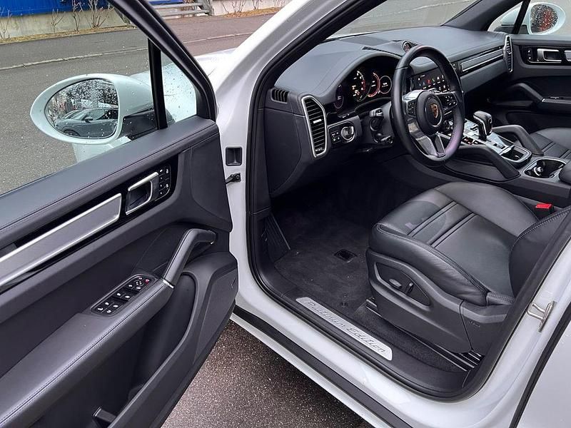 Gebraucht Porsche Cayenne Platinum Edition 462 PS (339 kW) 2022 Weiß SUV