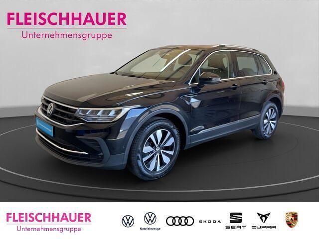 Gebraucht VW Tiguan Move 150 PS (110 kW) 2024 Schwarz SUV