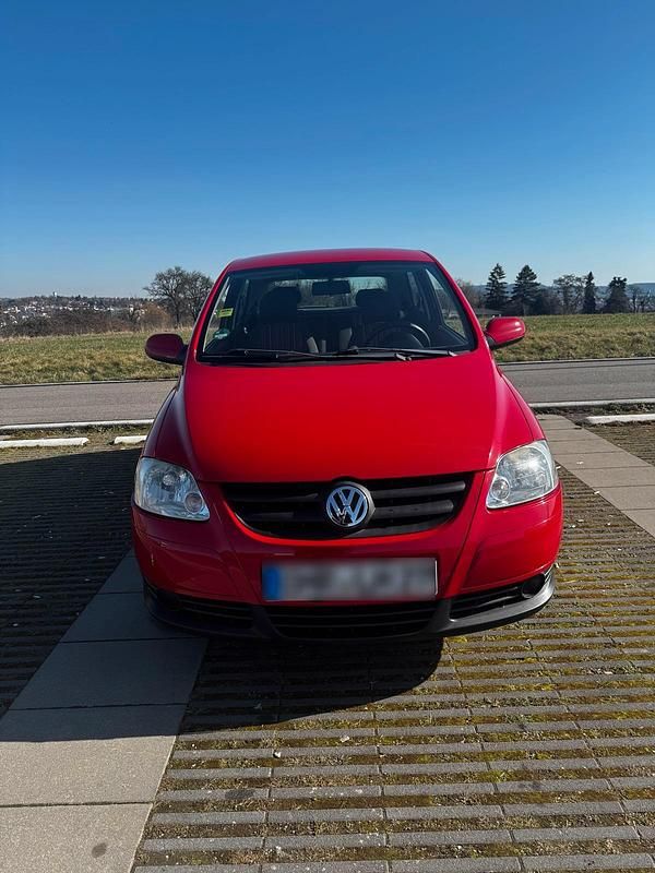 Gebraucht VW Fox 55 PS (40 kW) 2005 Rot Kleinwagen