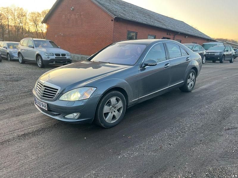 Grau Gebraucht 2006 Mercedes S500 Limousine | 5.999 € (Superpreis) - Bild 1/4