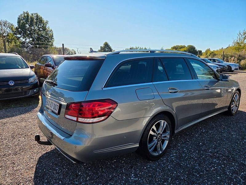 Second-hand Mercedes E250 204 CP (150 kW) 2013 Argintiu Break