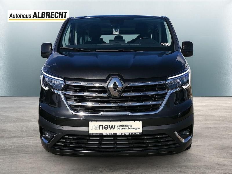 Gebraucht Renault Trafic Life 150 PS (110 kW) 2023 Tenebroschwarz Van / Kleinbus