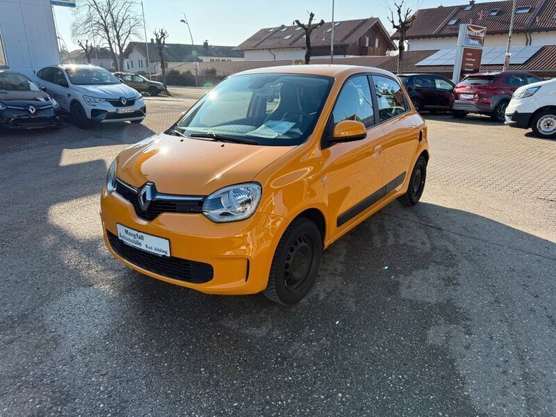 Gelb Gebraucht 2019 Renault Twingo LIMITED Kleinwagen | 10.900 € (Etwas zu teuer) - Bild 1/4
