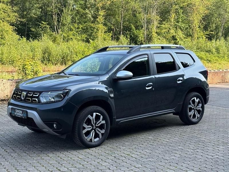 Kometengrau Gebraucht 2022 Dacia Duster Prestige SUV | 19.700 € (Guter Preis) - Bild 1/4