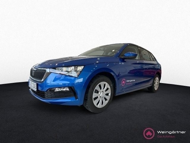 Gebraucht Skoda Scala Ambition 150 PS (110 kW) 2023 Blau (raceblau metallic) met. blau (raceblau metallic) met. Kleinwagen