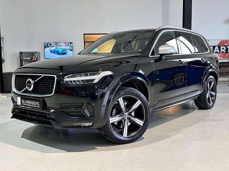 Onyx black / metallic Gebraucht 2018 Volvo XC90 R-Design SUV | 21.980 € (Guter Preis) - Bild 1/4