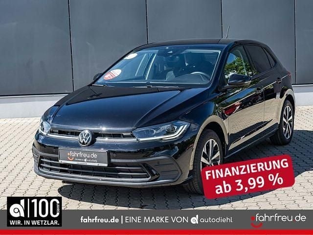 Schwarz Gebraucht 2024 VW Polo IQ Drive Limousine | 20.190 € (Guter Preis) - Bild 1/4