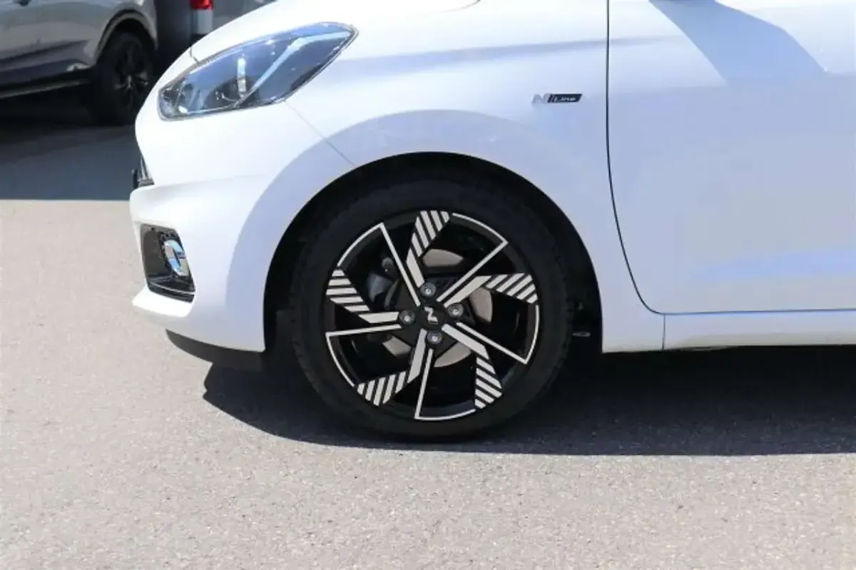 Gebraucht Hyundai i10 N Line 101 PS (74 kW) 2024 Atlas white/ phantom black Kleinwagen